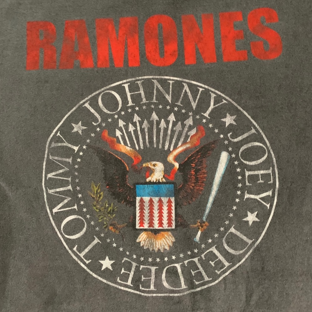 Ramones graphic tee